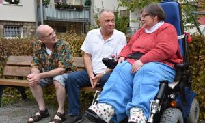 Sieglinde Park Rollstuhl Selbsthilfe Körperbehinderter
