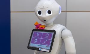 Pflegeroboter Digitalisierung Caritas Robbie Pepper