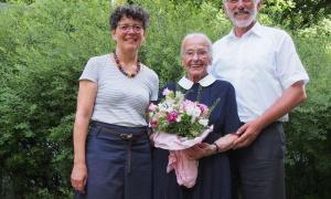 Augsburger Diakonisse Anni Schamberger wird 103