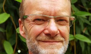 Der Religionspädagoge Uwe Schlosser ist ab dem 1 September zuständig für den evangelischen Religionsunterricht im Kirchenkreis Ansbach-Würzburg.