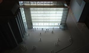 Ein Modell des Münchner Oskar-von-Miller-Forum bereichert das Archiv des Architekturmuseums.