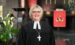 Heike Springhart im Talar