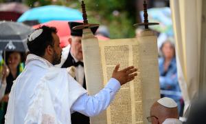 38. Deutscher Evangelischer Kirchentag in Nürnberg - Jüdischer Gottesdienst am historischen Ort der 1938 zerstörten Hauptsynagoge.