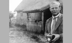 Dietrich Bonhoeffer 1935 auf dem Zingsthof