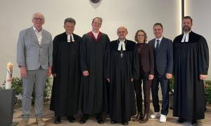 feierliche Einführung